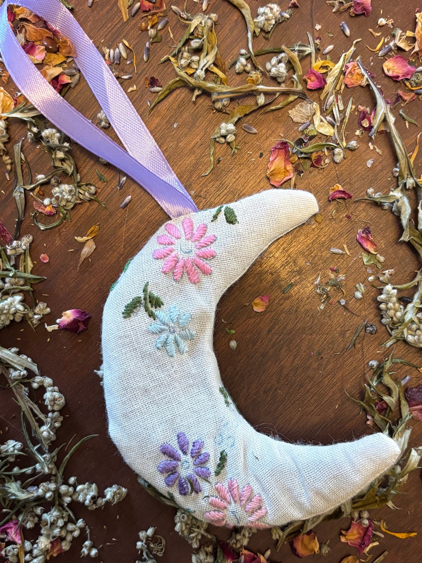 Mugwort Moon